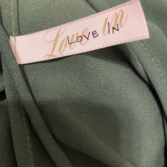 “Love In” Hunter Green Dress - Picture 7 of 8